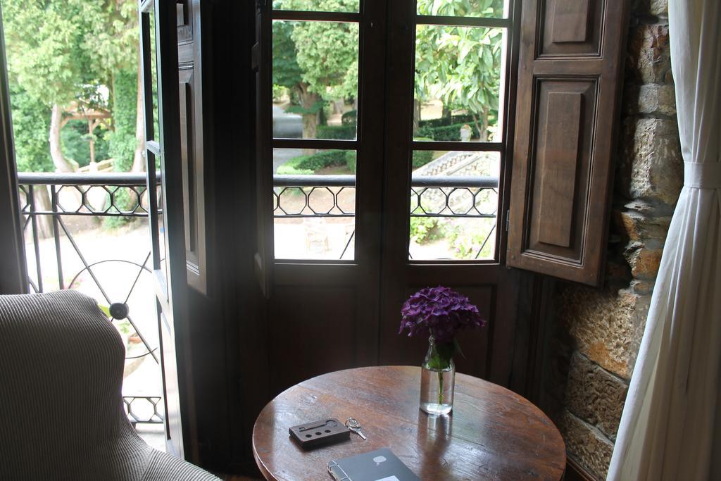 סאלאס Hotel Palacio Conde Toreno מראה חיצוני תמונה